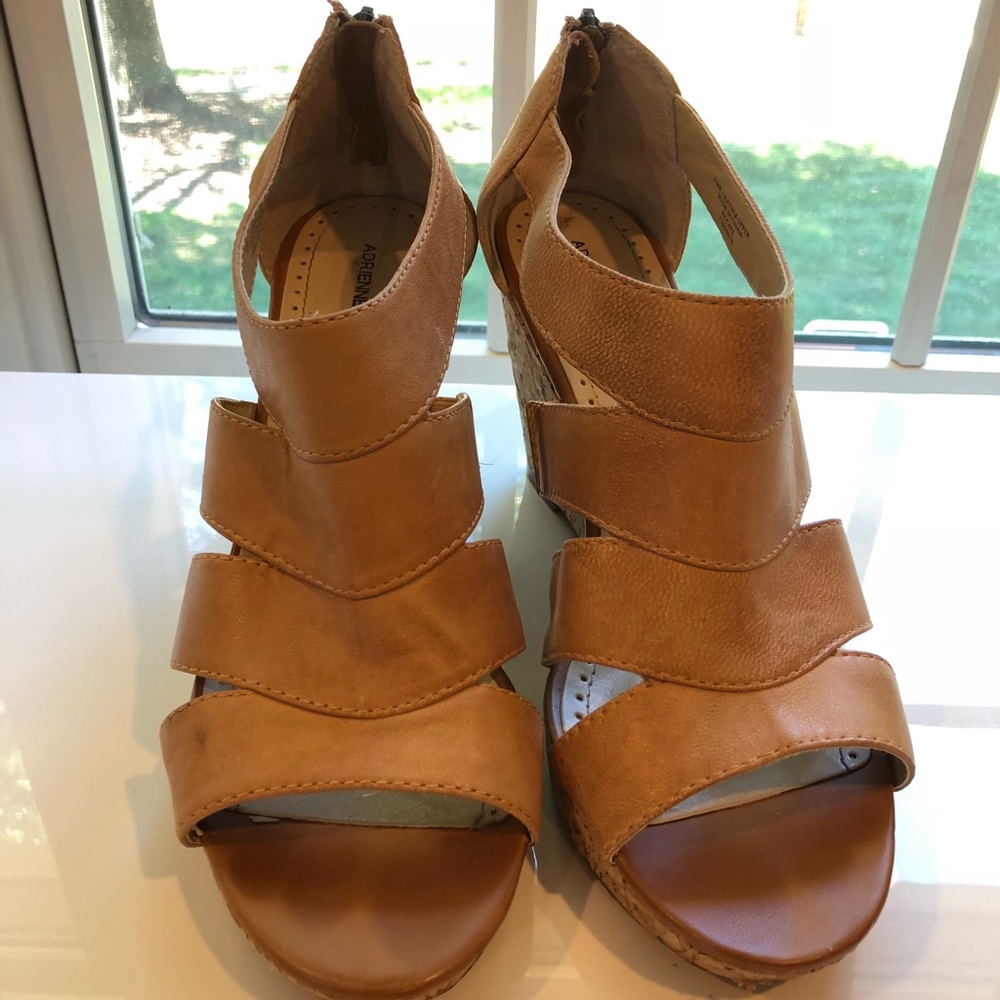 Tan Adrienne Vittadini cork wedge